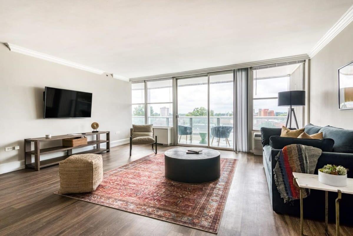Cozysuites 800 Tower 2Br With Gym! 26 Louisville Eksteriør billede