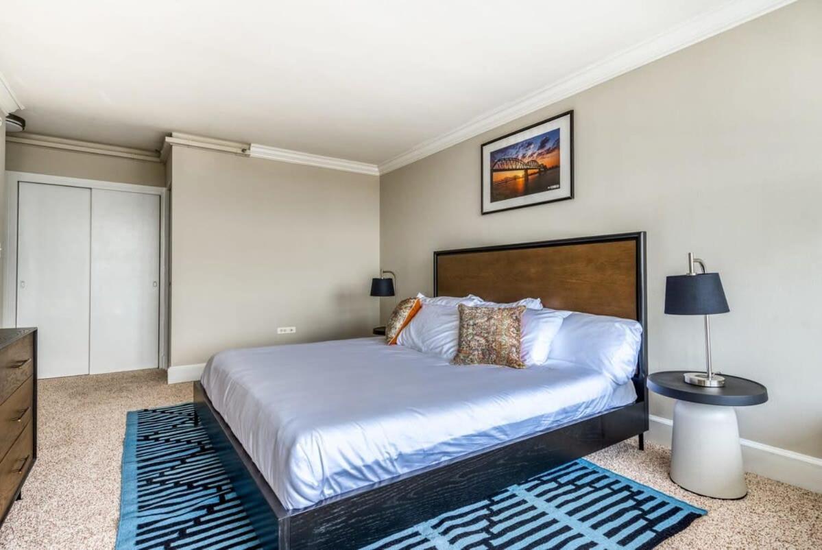Cozysuites 800 Tower 2Br With Gym! 26 Louisville Eksteriør billede